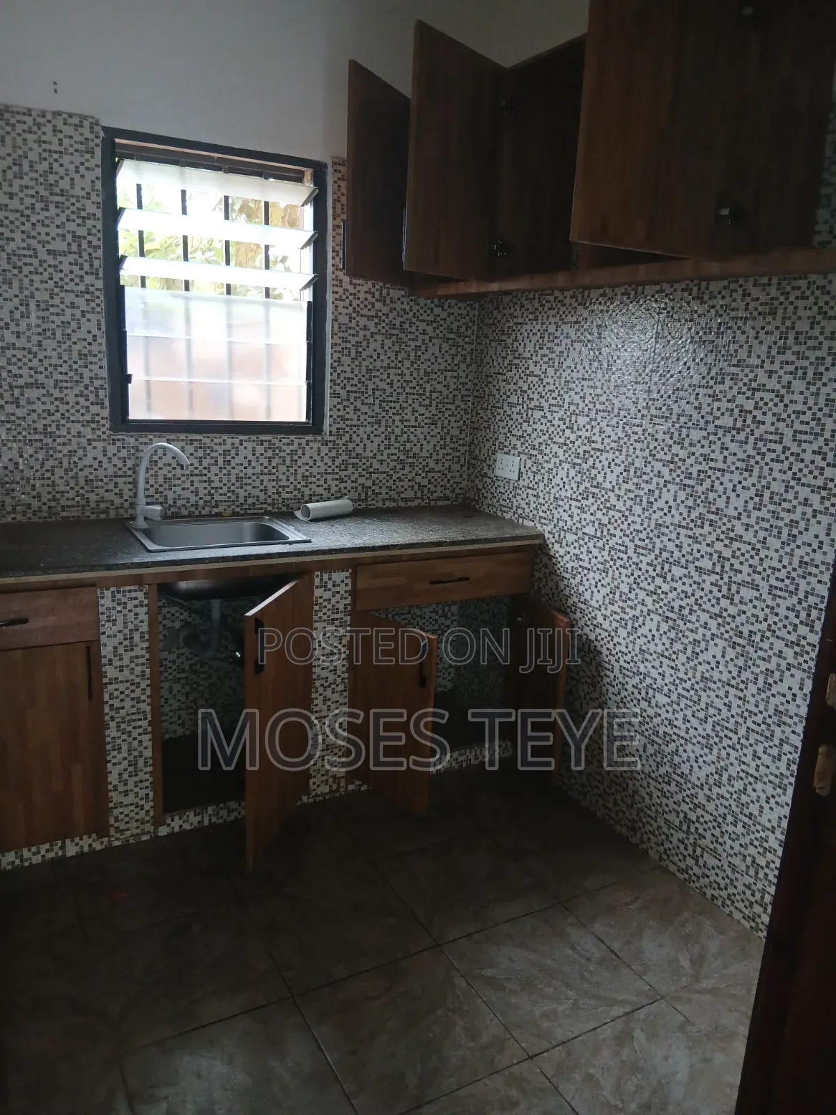Mini Flat in Mifund Real Estate, Amrahia for rent
