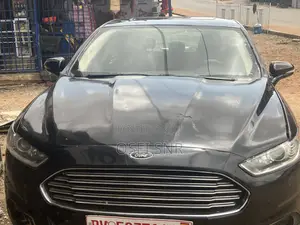 Ford Fusion SE 4dr Sedan AWD w/EcoBoost (2.0L 4cyl Turbo 6M) 2015 Black