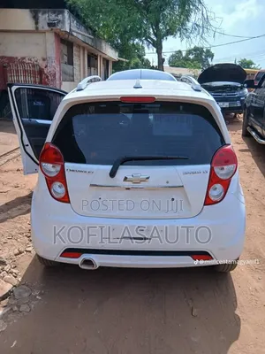 Chevrolet Spark 2014 White