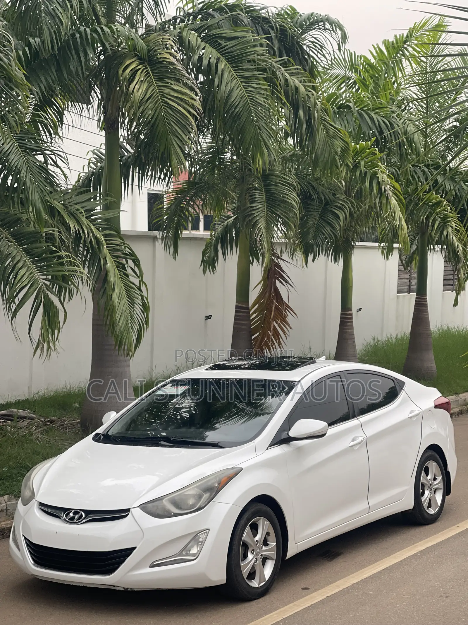 Hyundai Elantra Value Edition Sedan FWD (1.8L 4cyl 6A) 2016 White