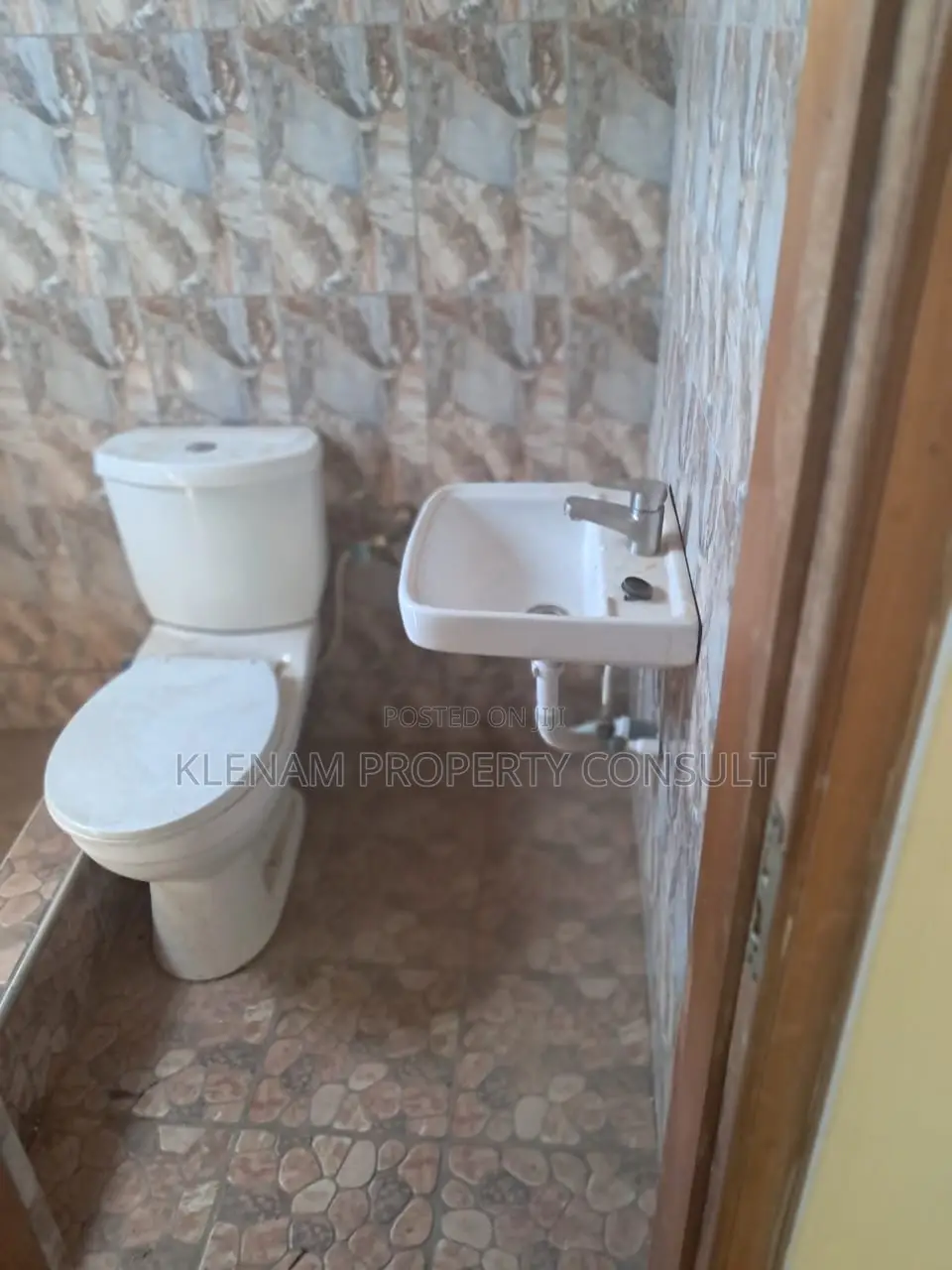 2bdrm Apartment in Mallam for rent