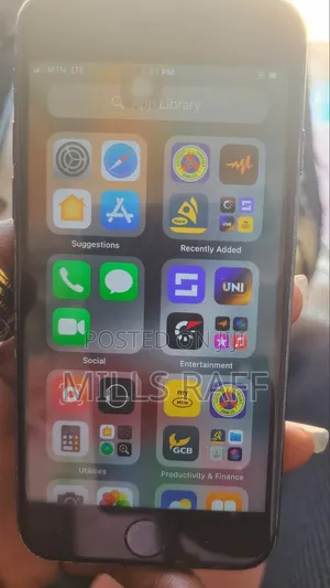 Apple iPhone 7 32 GB Black