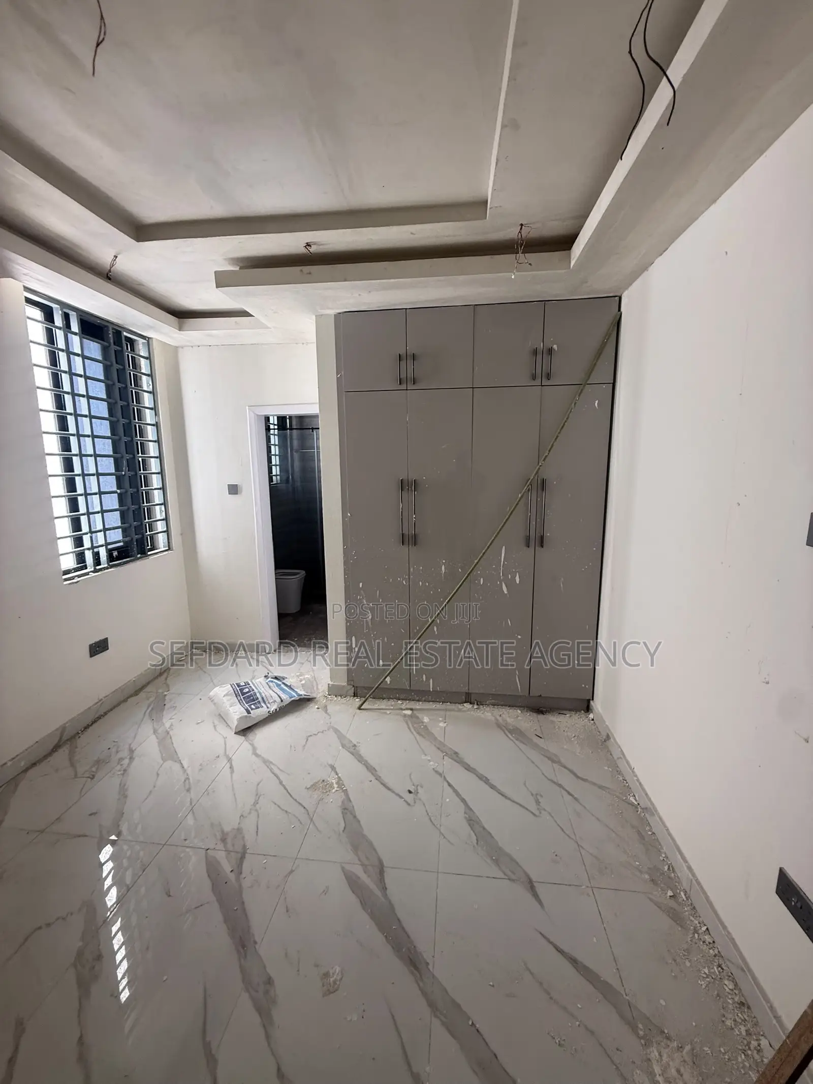 5bdrm Duplex in Sefdard Properties, Lartebiokorshie for rent