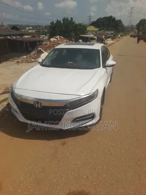 Honda Accord 2018 White