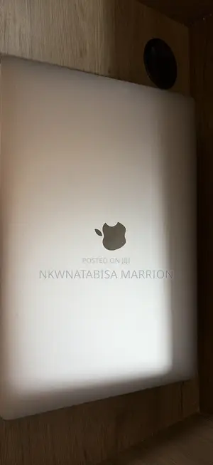 Laptop Apple MacBook Pro 2019 16GB Intel SSD 256GB