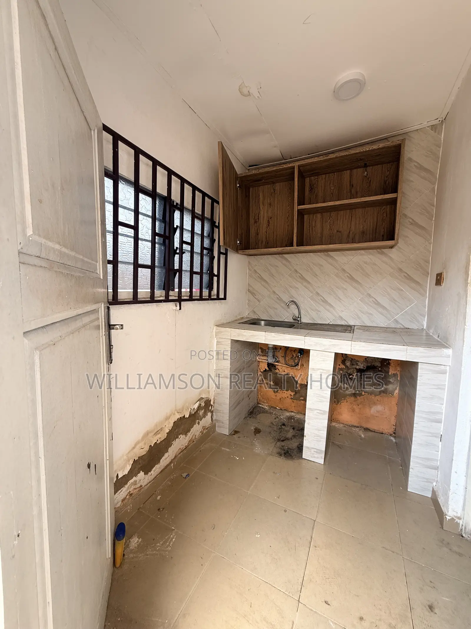 1bdrm Apartment in Hfc Estate Area, Spintex for rent