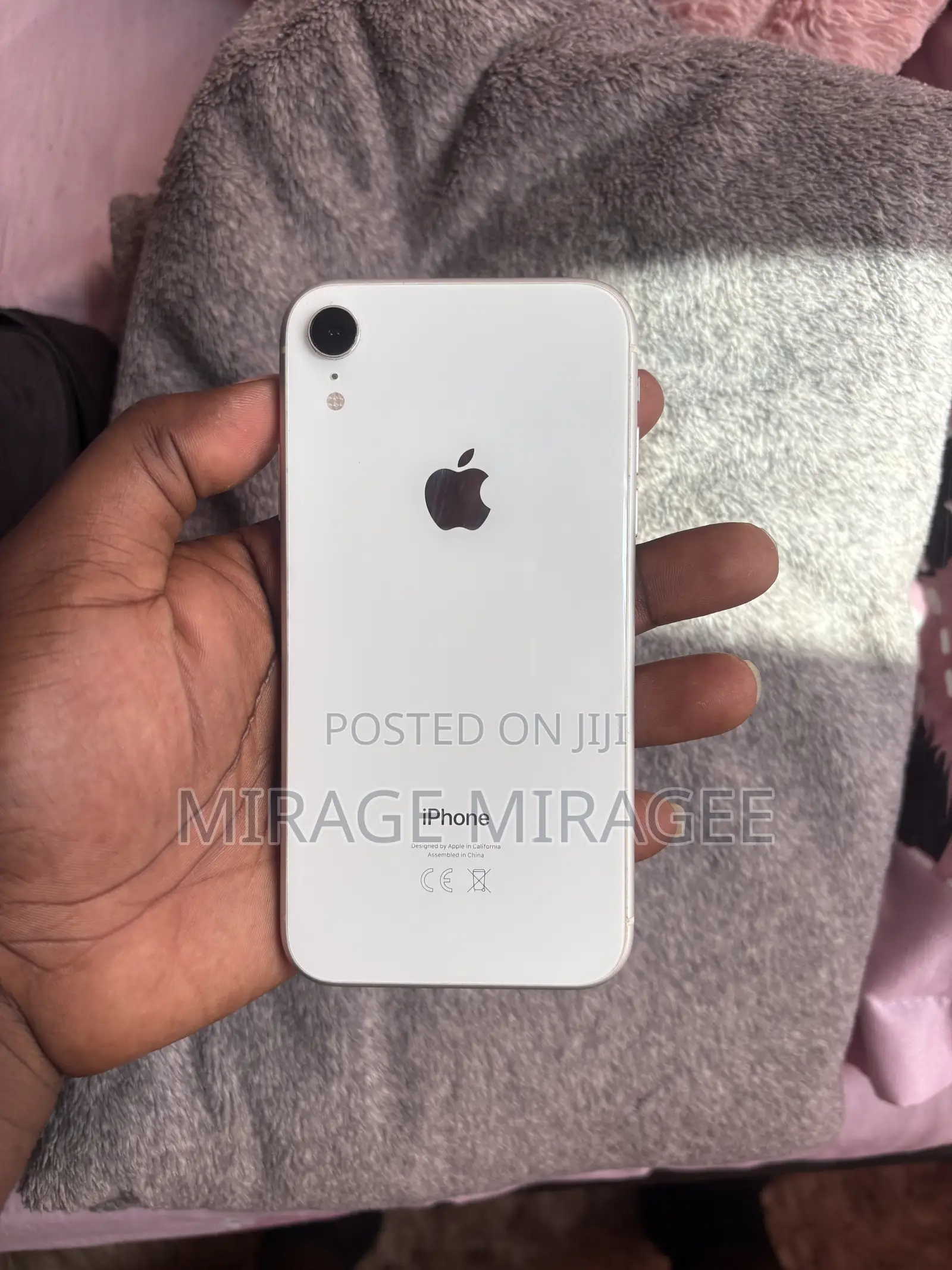 Apple iPhone XR 128 GB White