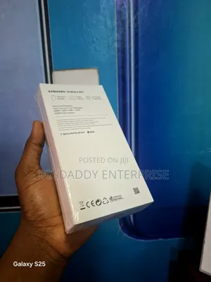 New Samsung Galaxy A51 5G 128 GB Black