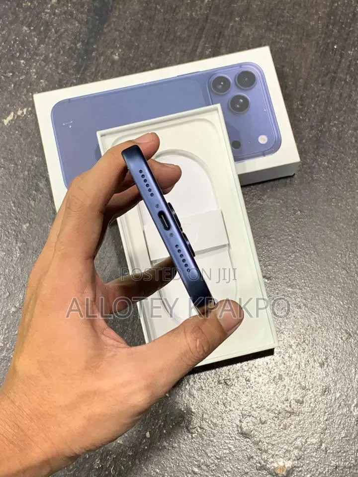 Apple iPhone 17 Pro Max 256 GB Blue