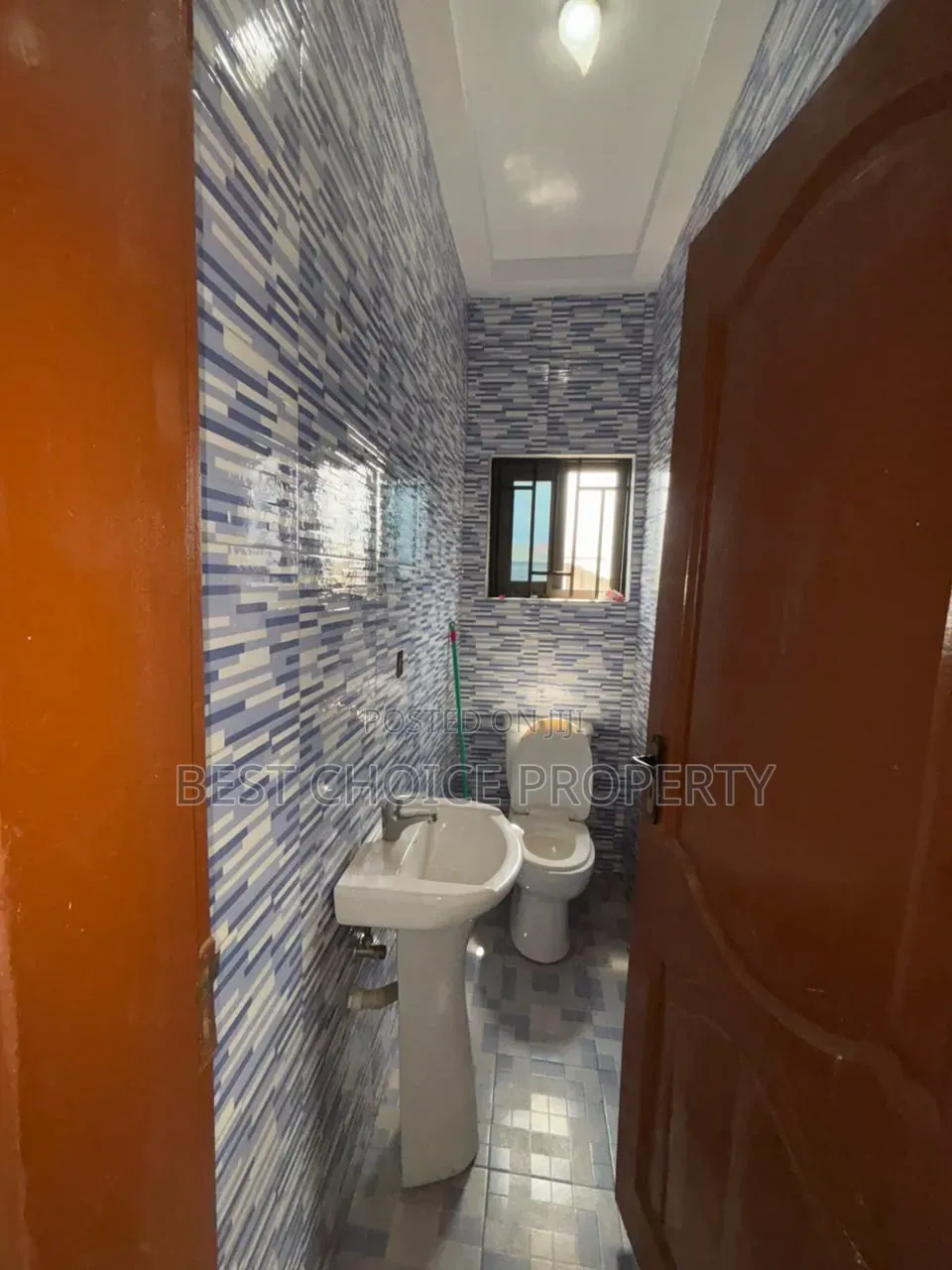 3bdrm Apartment in New Legon for rent