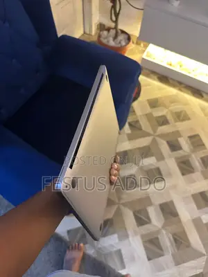 Laptop Apple MacBook Pro 2020 8GB Intel Core i5 SSD 256GB