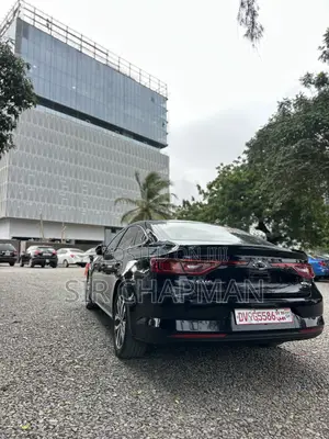 Renault 21 2016 Black