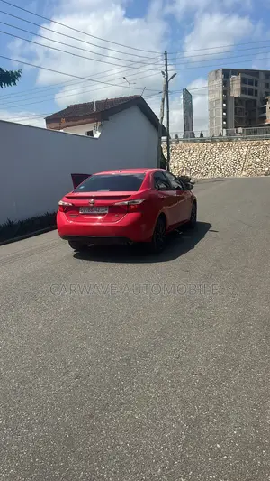 Toyota Corolla S w/Special Edition Pkg (1.8L 4cyl CVT) 2016 Red