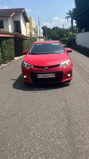 Toyota Corolla S w/Special Edition Pkg (1.8L 4cyl CVT) 2016 Red