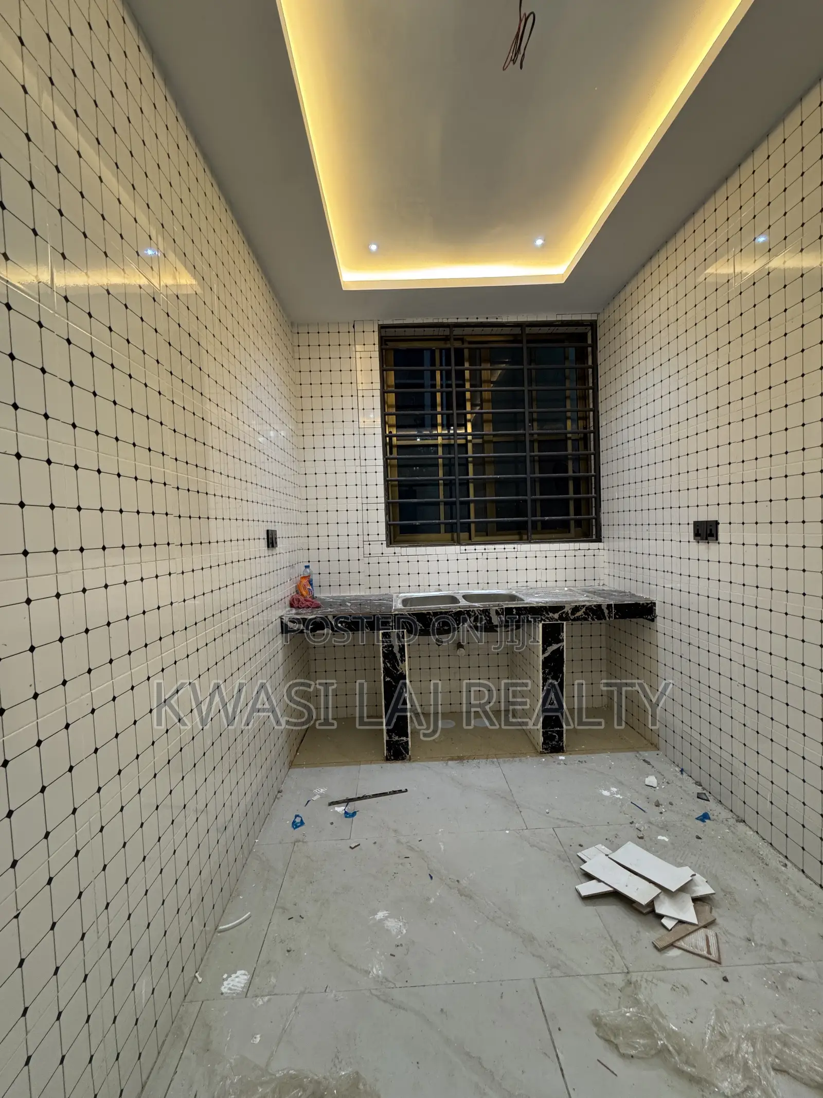 1bdrm Apartment in New Bortianor, Weija for rent