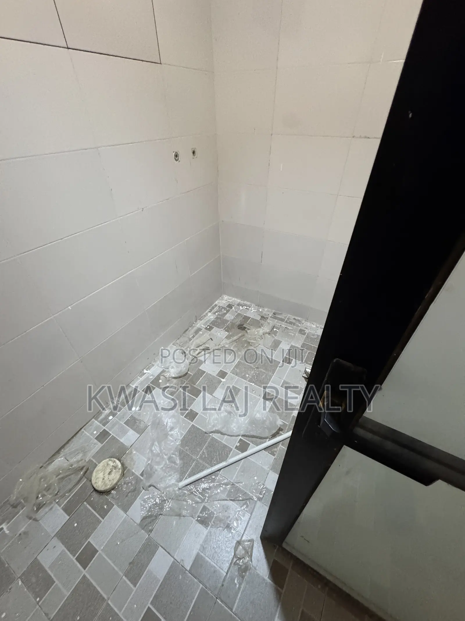 1bdrm Apartment in New Bortianor, Weija for rent