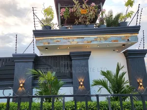 4bdrm Duplex in Felmic Real Estate, McCarthy Hill for sale