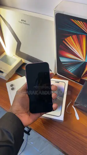 Apple iPhone 16 128 GB Pink