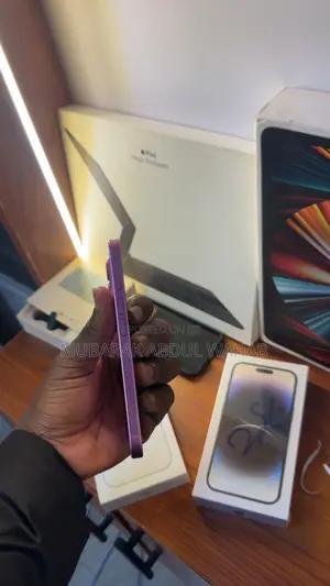Apple iPhone 16 128 GB Pink