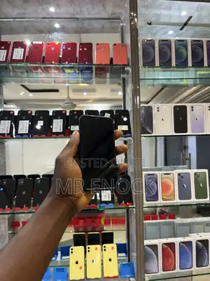 New Apple iPhone 12 128 GB