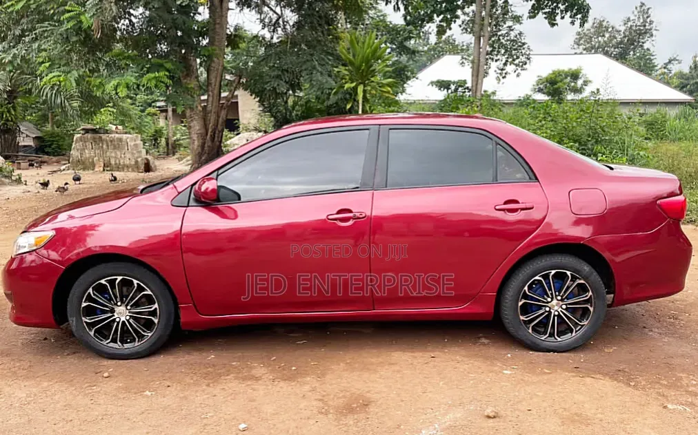 Toyota Corolla 2010 Red