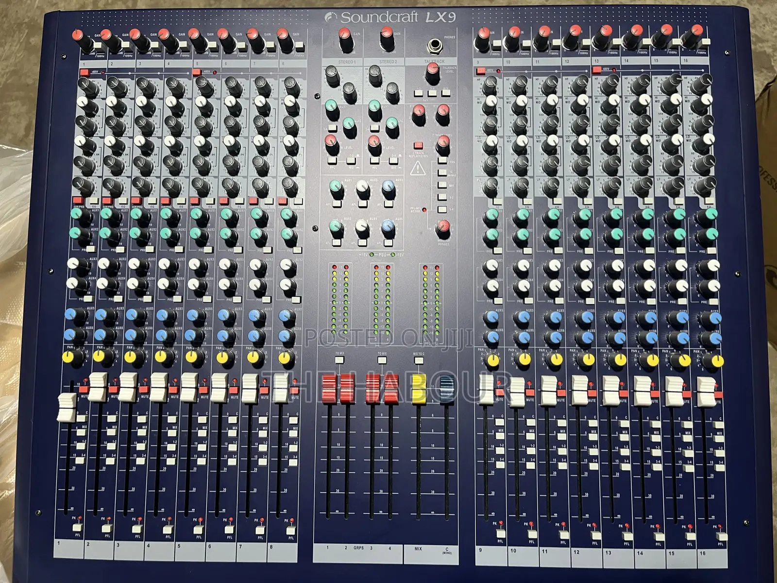 Soundcraft LX9 16 Channel Mixer
