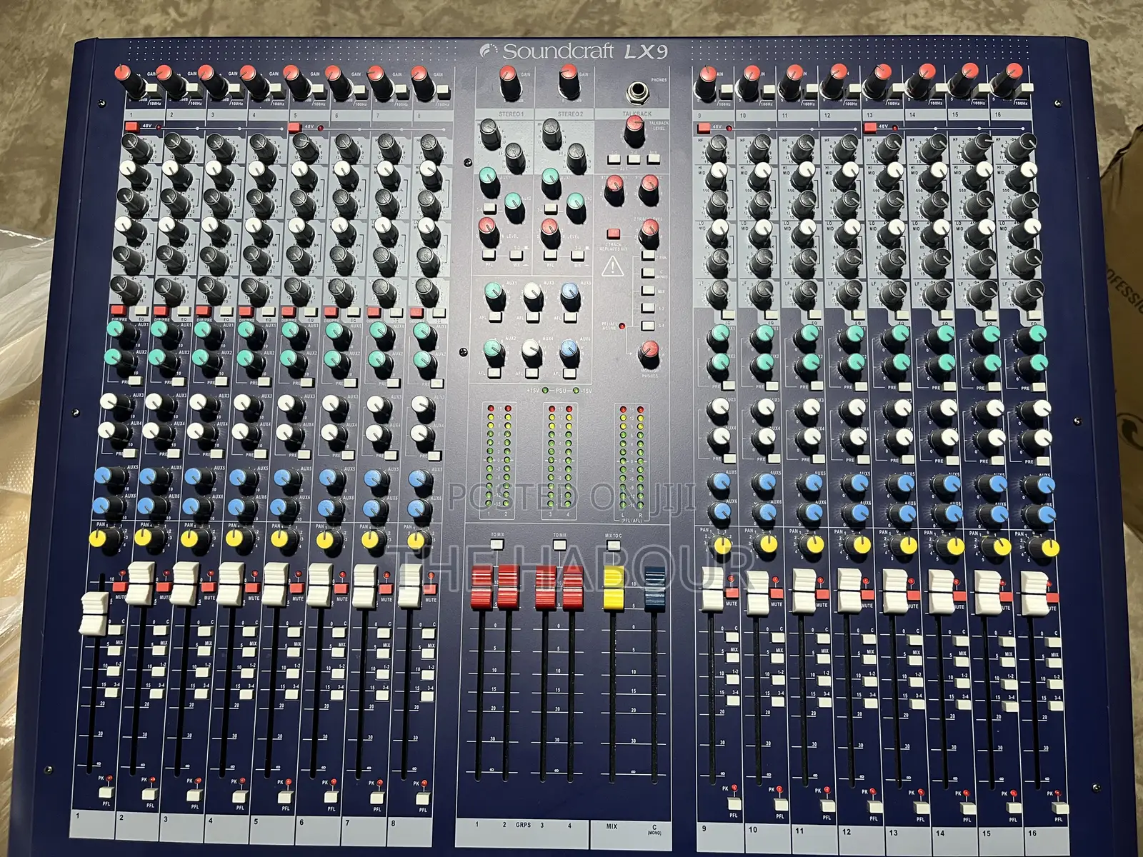Soundcraft LX9 16 Channel Mixer