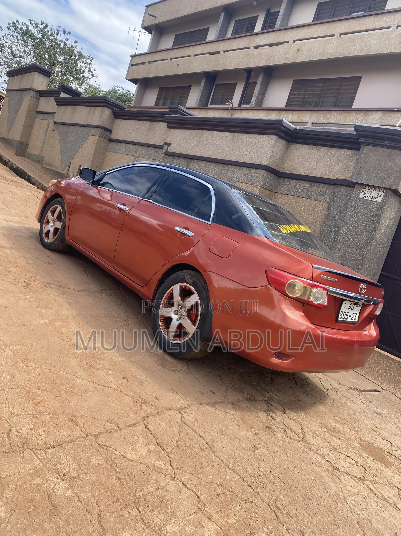 Toyota Corolla LE 4dr Sedan (1.8L 4cyl 4A) 2012 Orange