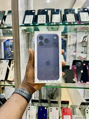 New Apple iPhone 17 Pro Max 256 GB Blue