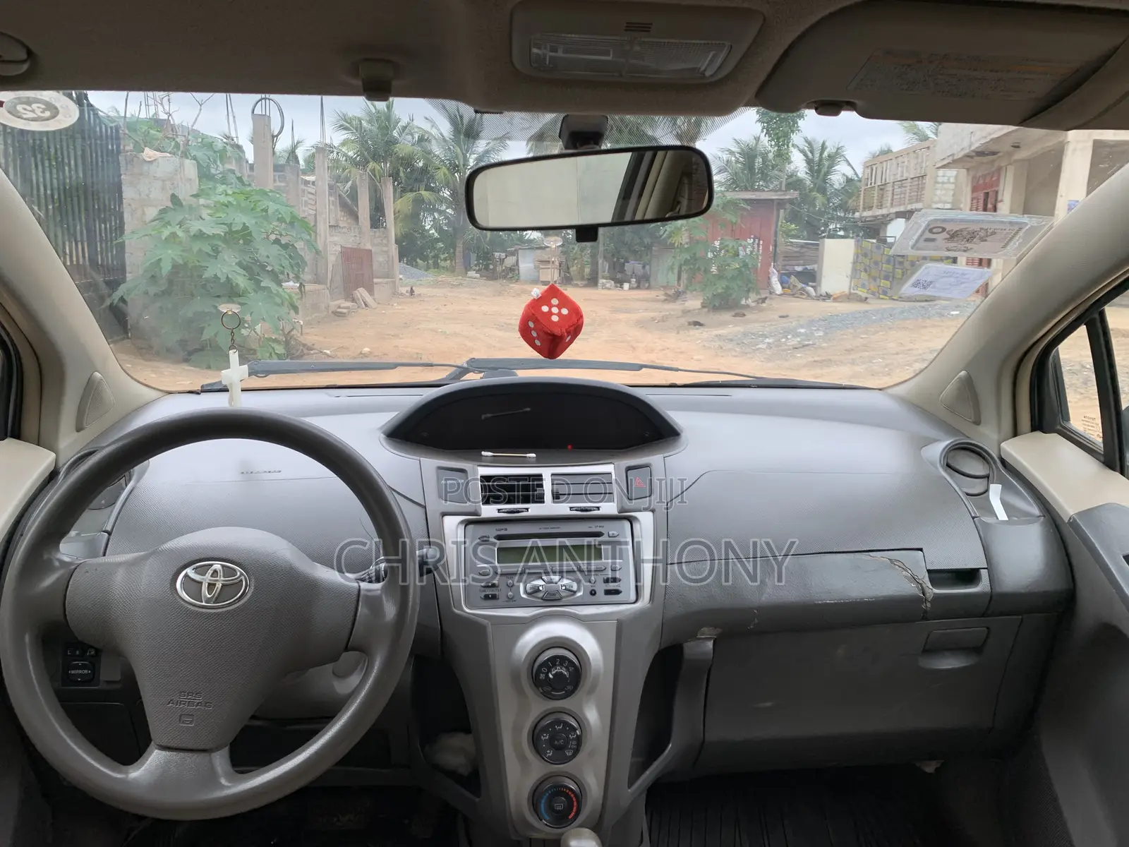 Toyota Vitz 2010