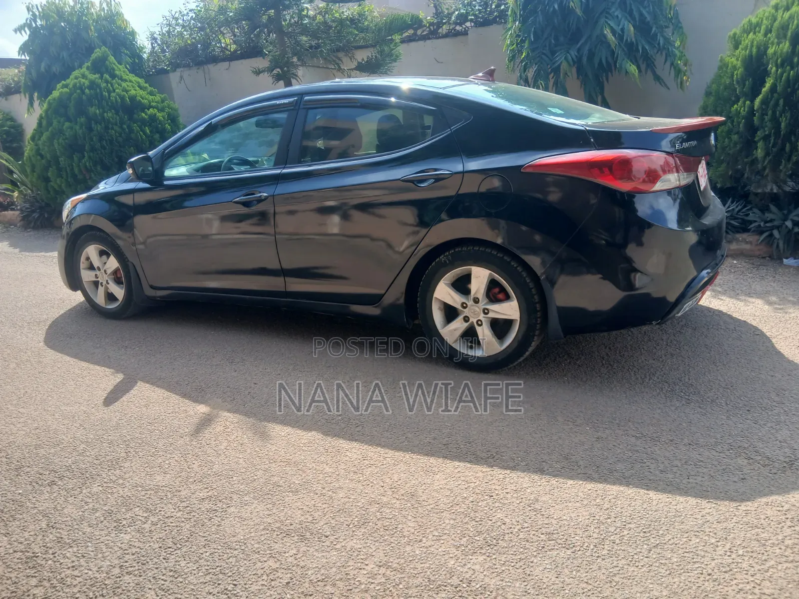 Hyundai Elantra GLS Automatic 2012 Black