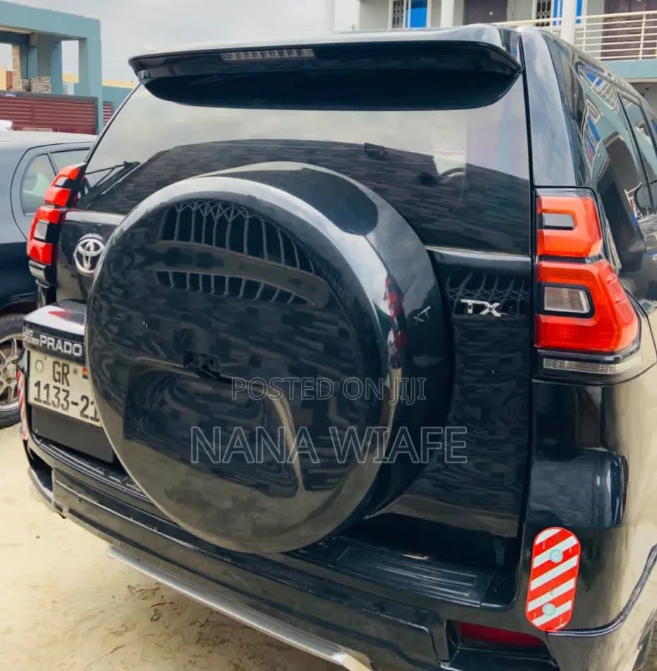 Toyota Land Cruiser Prado 4.0 Petrol GX-L 2012 Black