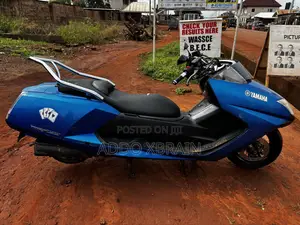 Yamaha 2005 Blue
