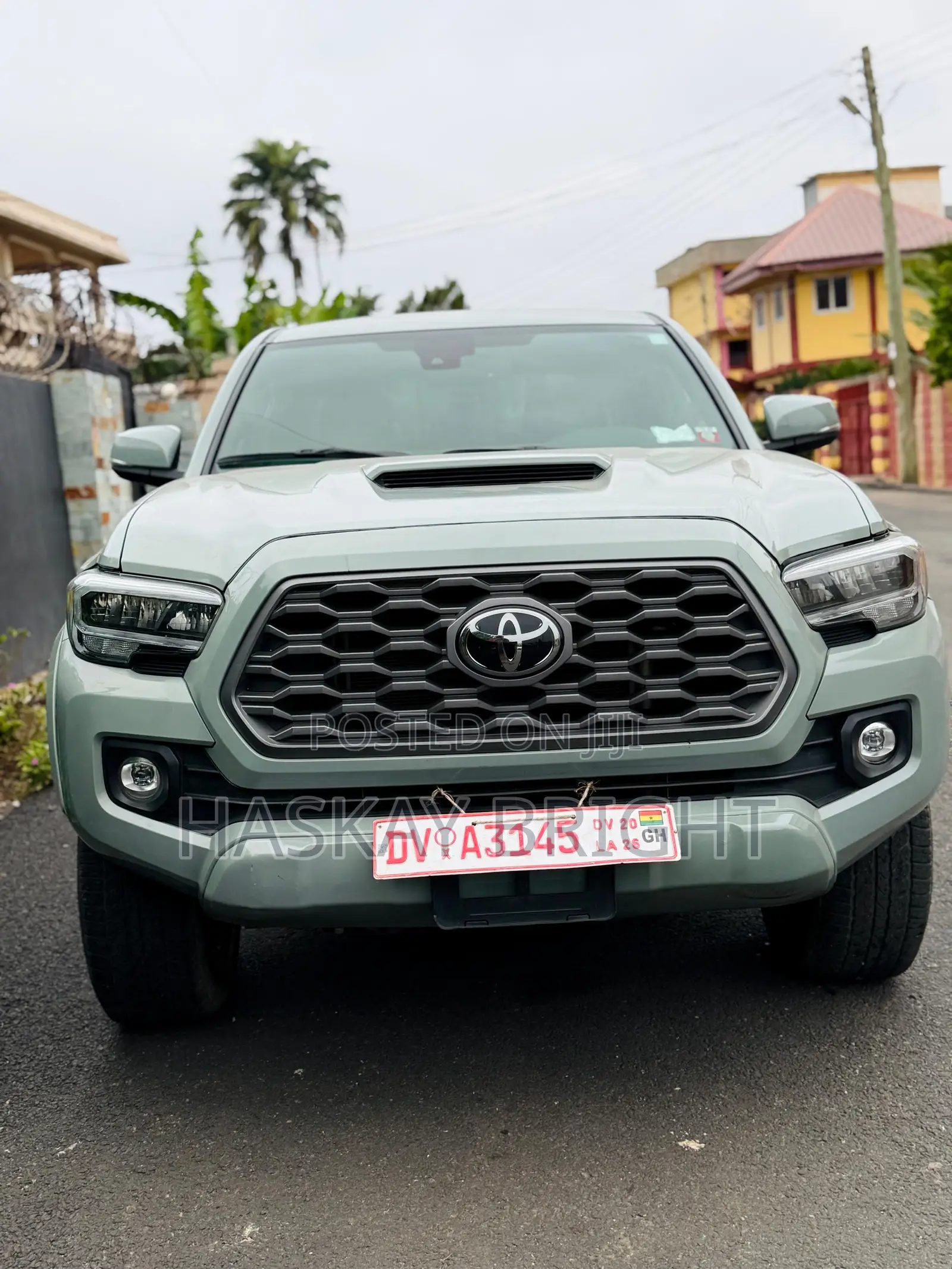 Toyota Tacoma 2023 Green