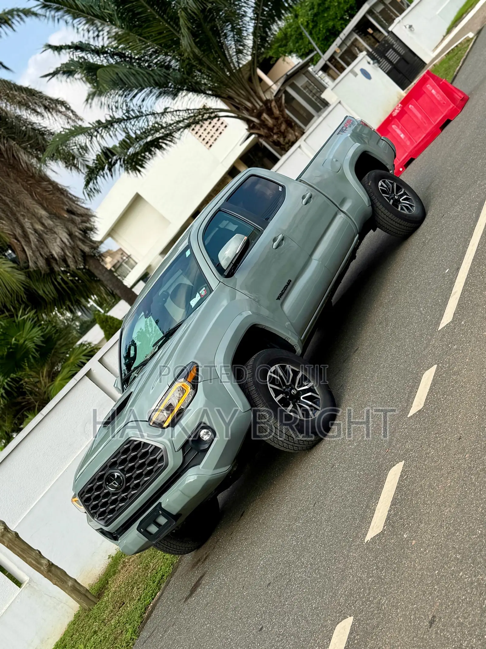 Toyota Tacoma 2023 Green