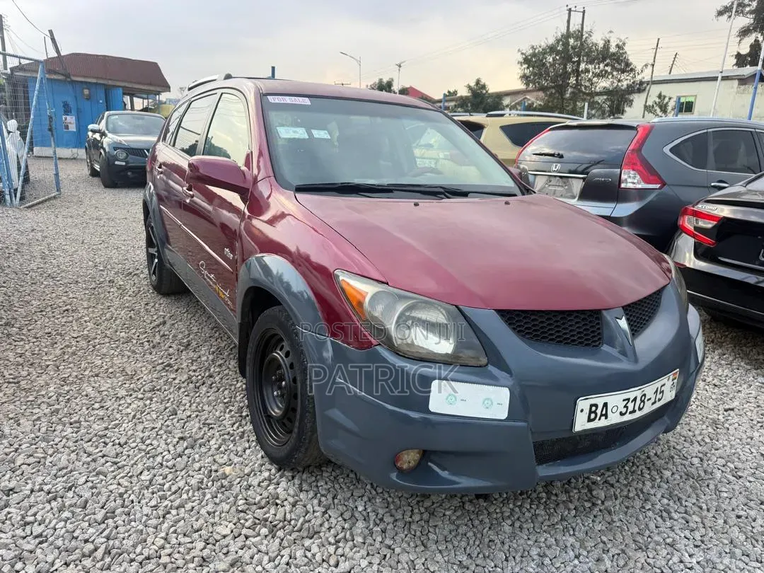 Pontiac Vibe 2006 Red