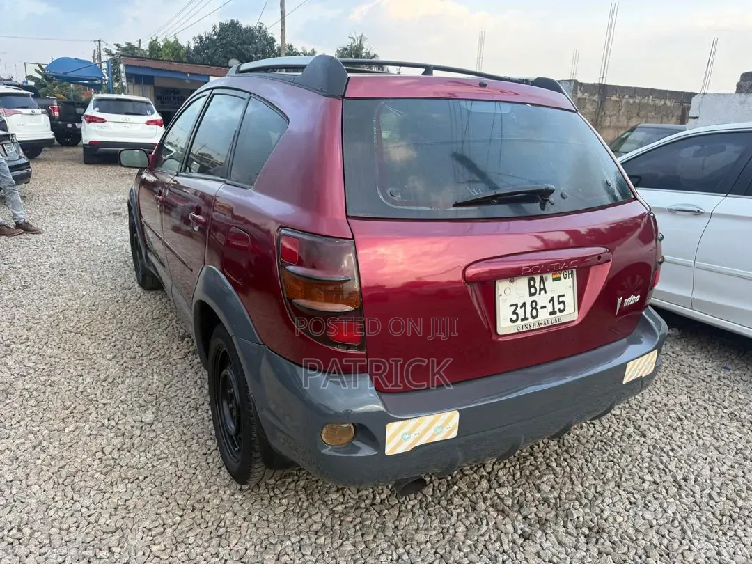 Pontiac Vibe 2006 Red