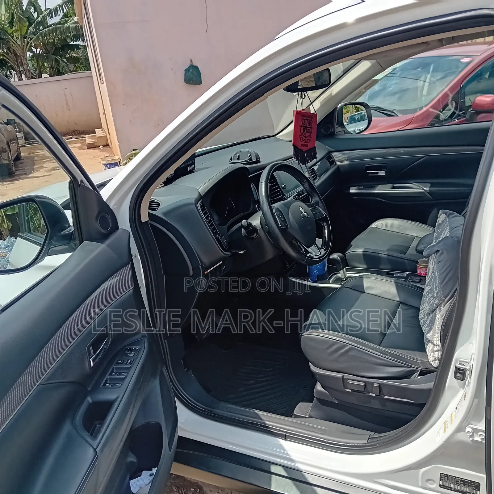 Mitsubishi Outlander SEL FWD 2019 White
