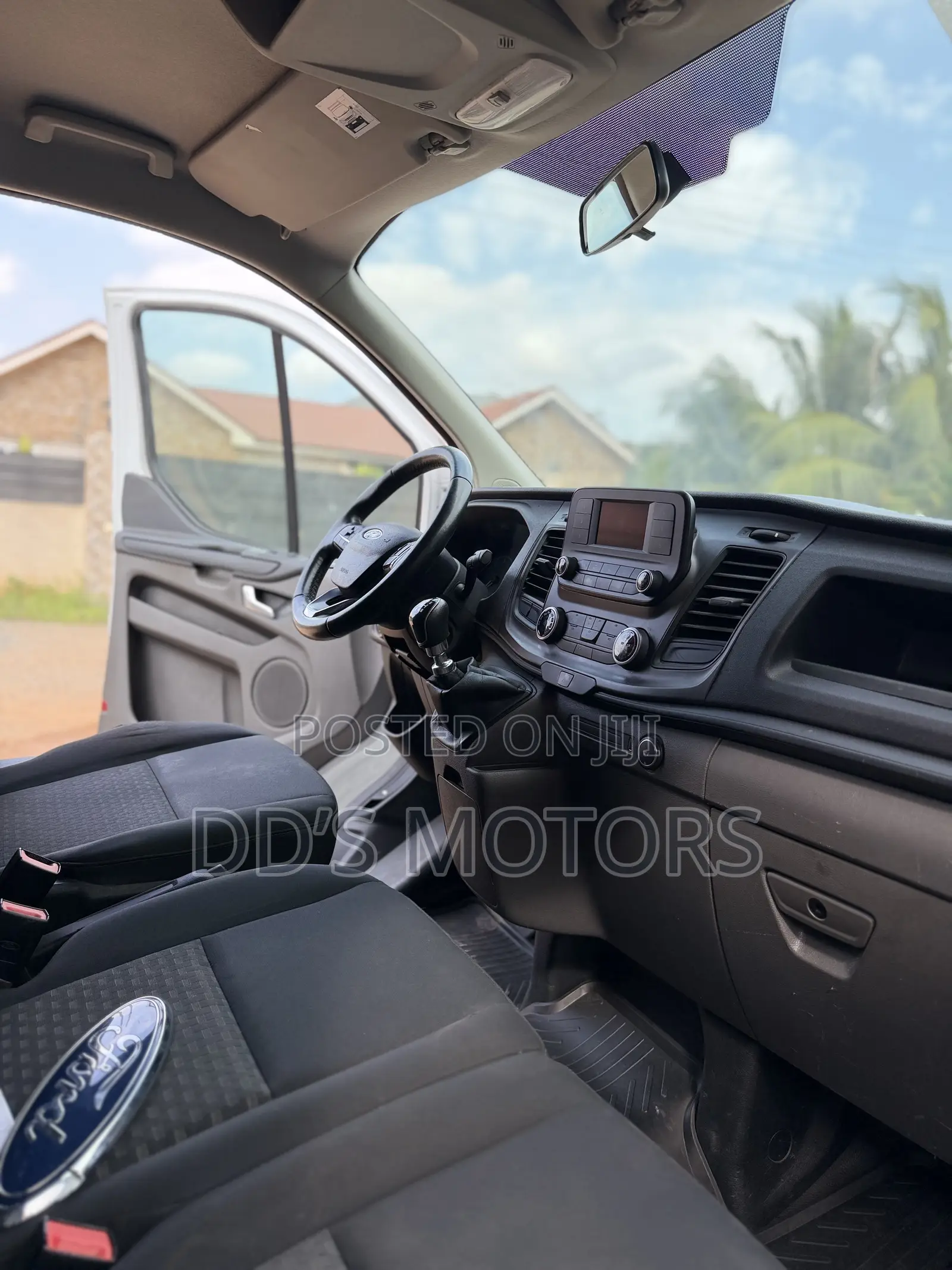 Ford Transit 2019 White