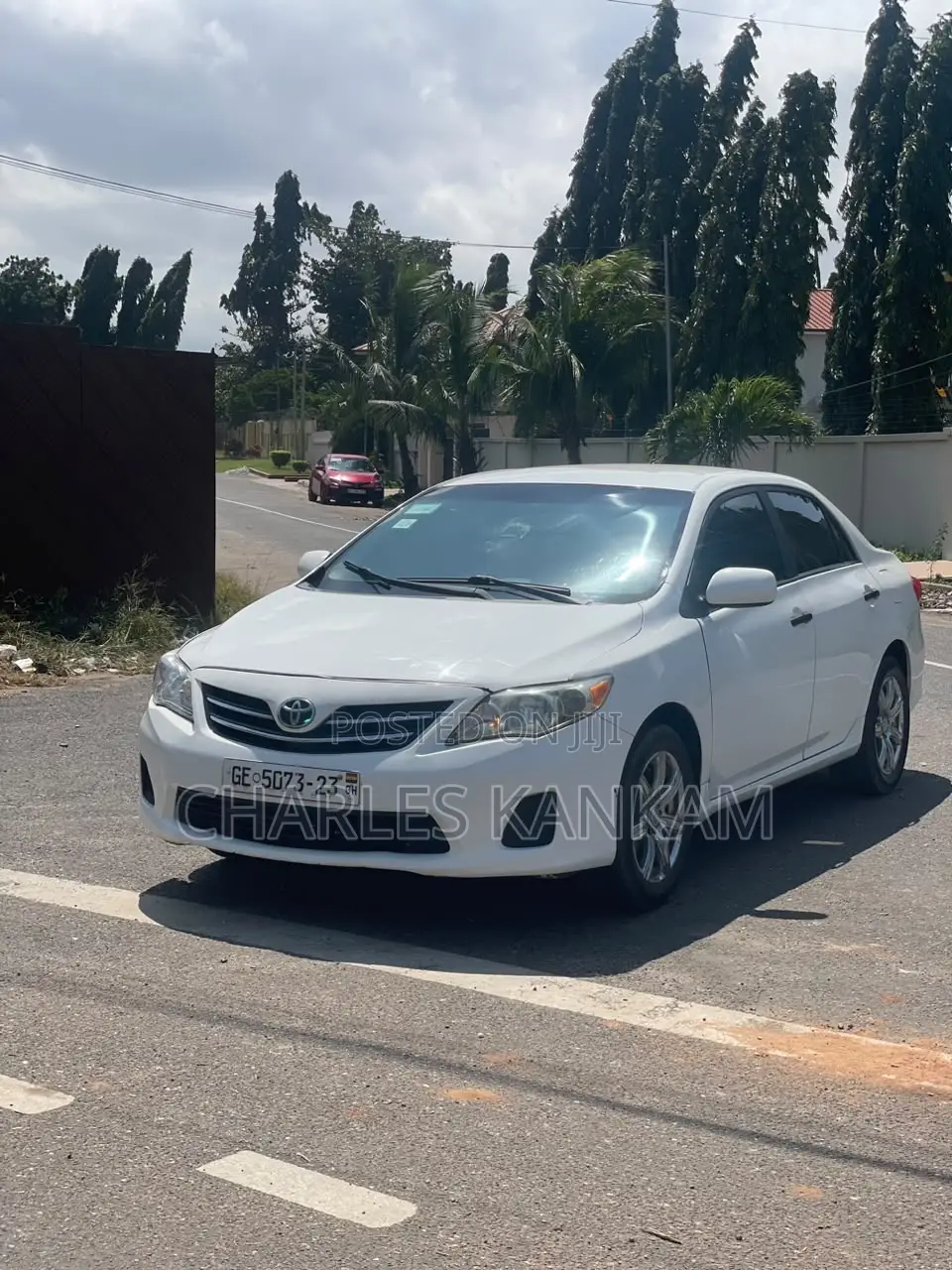 Toyota Corolla LE 4dr Sedan (1.8L 4cyl 4A) 2013 White