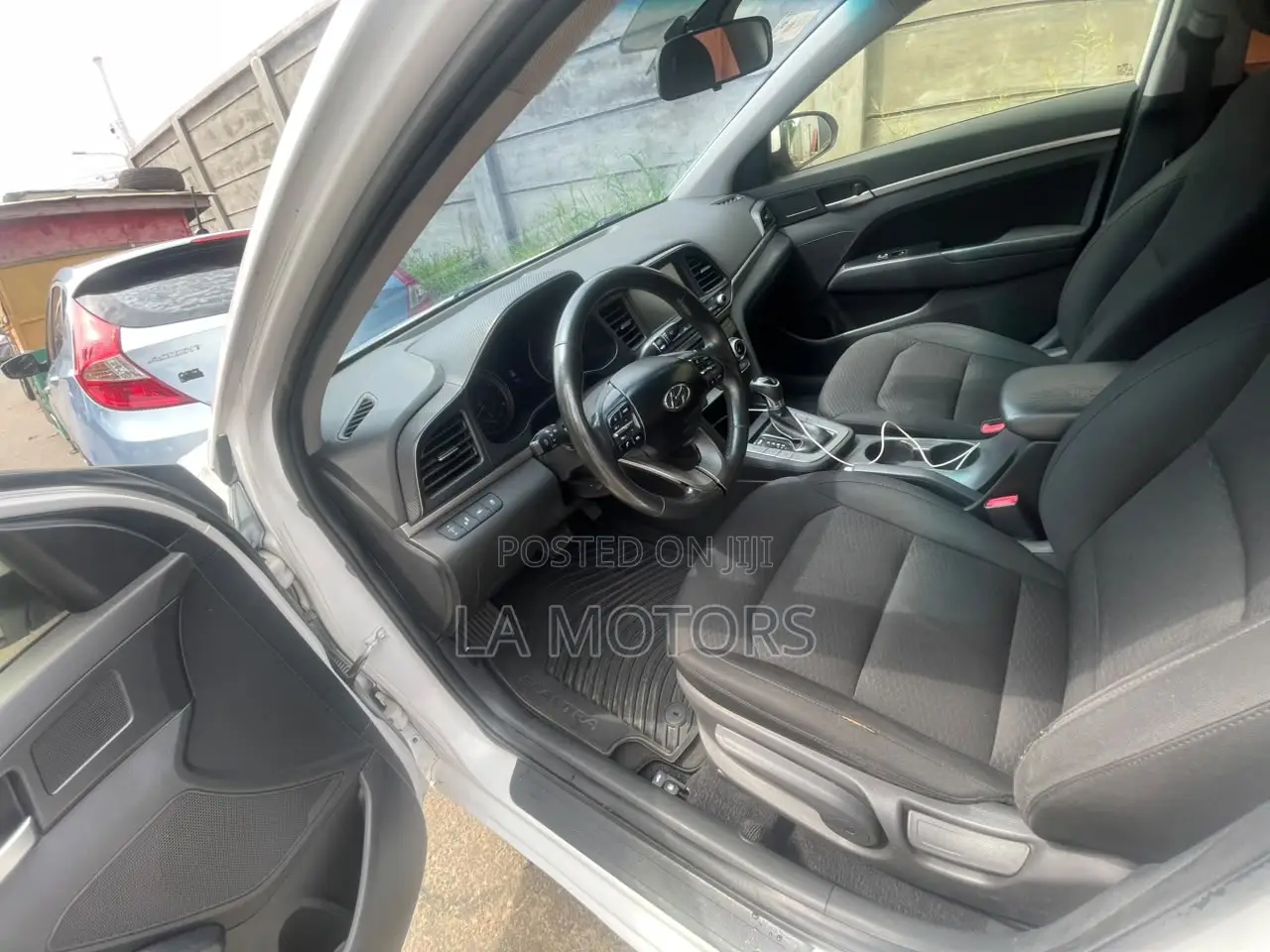 Hyundai Elantra 2020 White