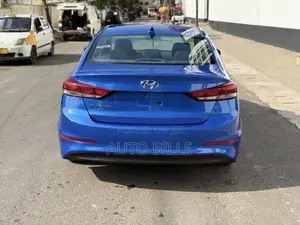 Hyundai Elantra SE 2018 Blue