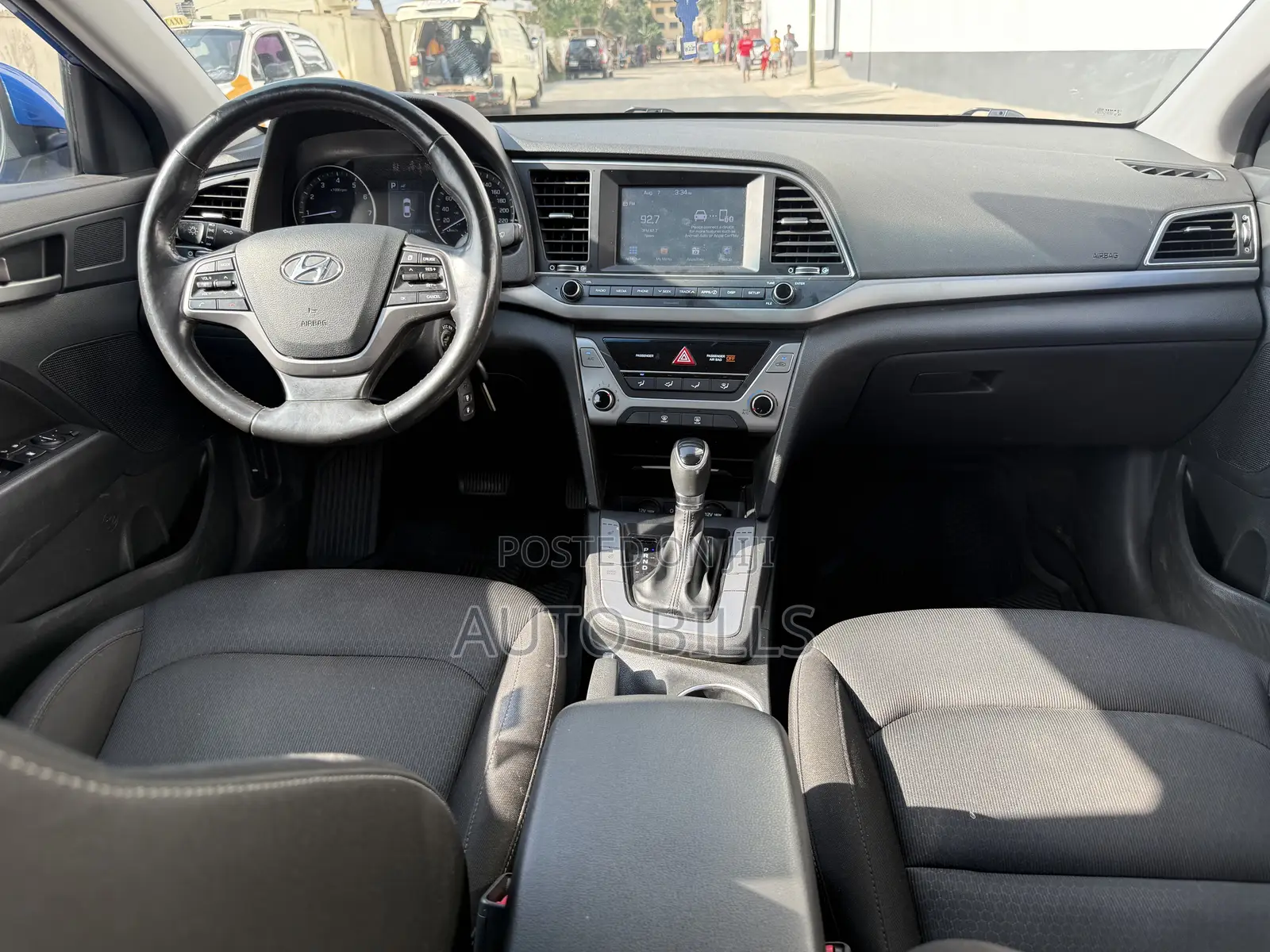 Hyundai Elantra SE 2018 Blue