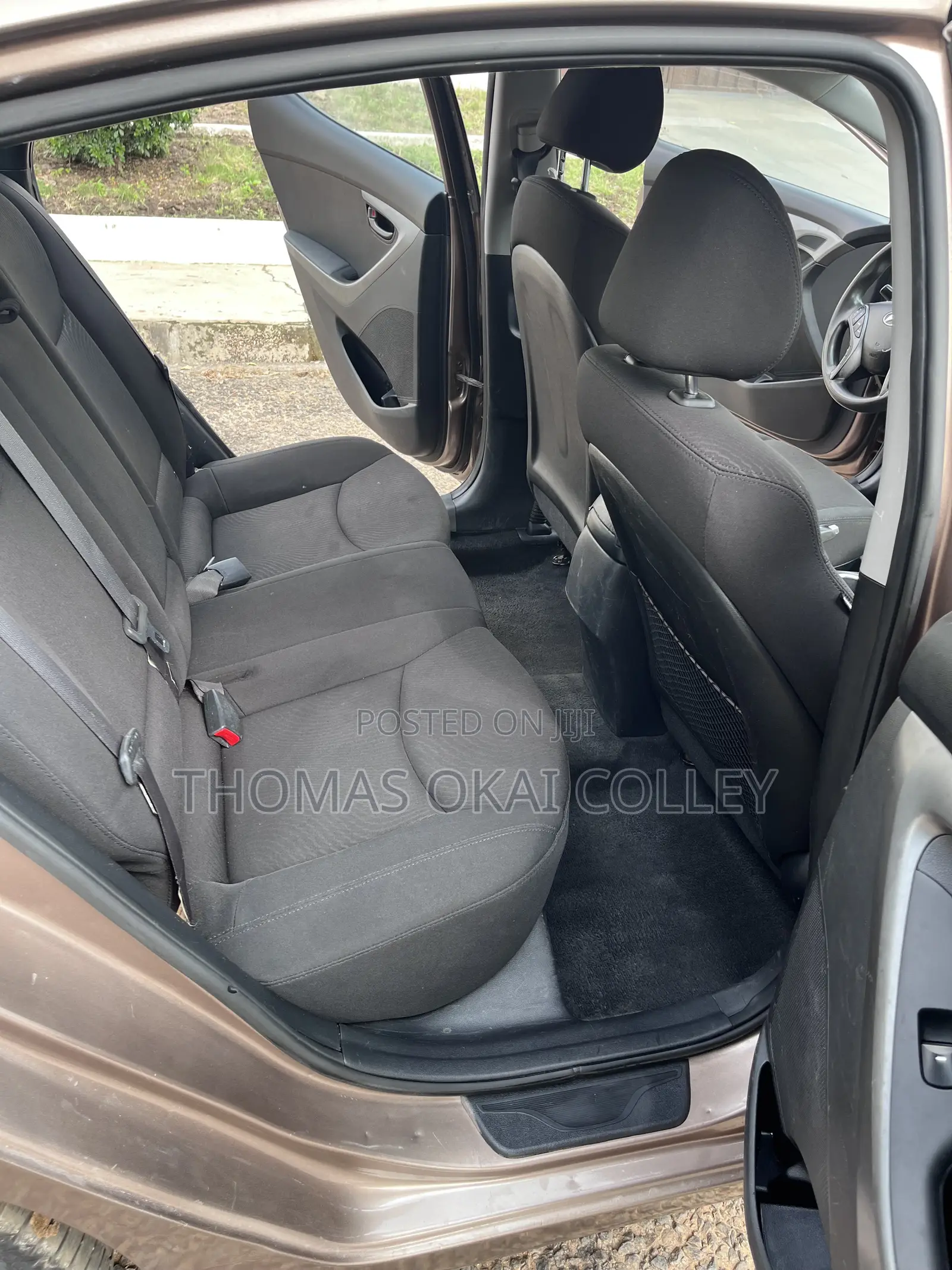 Hyundai Elantra SE Sedan FWD (1.8L 4cyl 6A) 2016 Brown