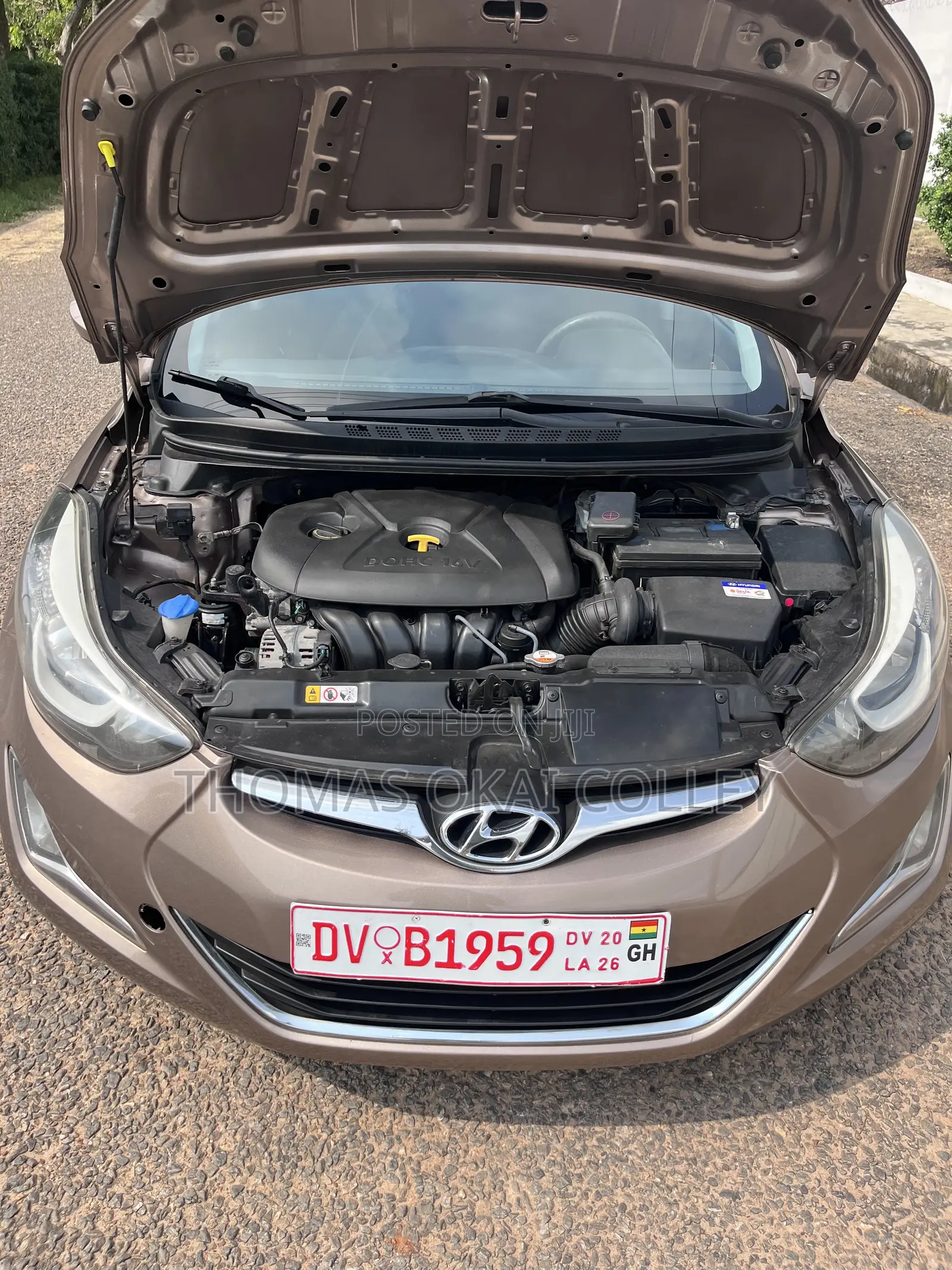 Hyundai Elantra SE Sedan FWD (1.8L 4cyl 6A) 2016 Brown