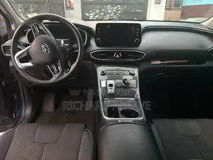 Hyundai Santa Fe SEL 2021 Gray