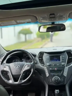Hyundai Santa Fe 2017 Black