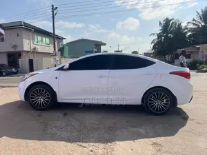 Hyundai Elantra 2013 White