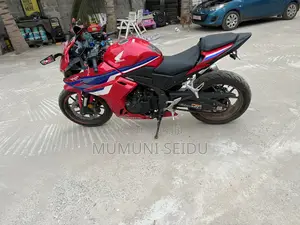 Honda CBR 2025 Red