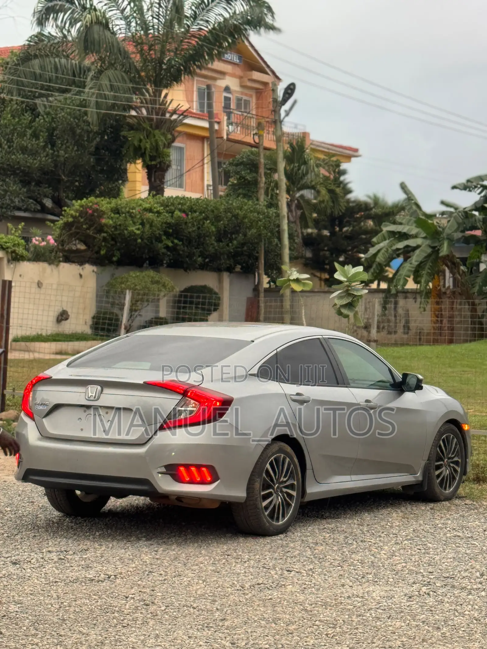 Honda Civic EX-L 4dr Sedan (1.5L 4cyl) 2017 Silver